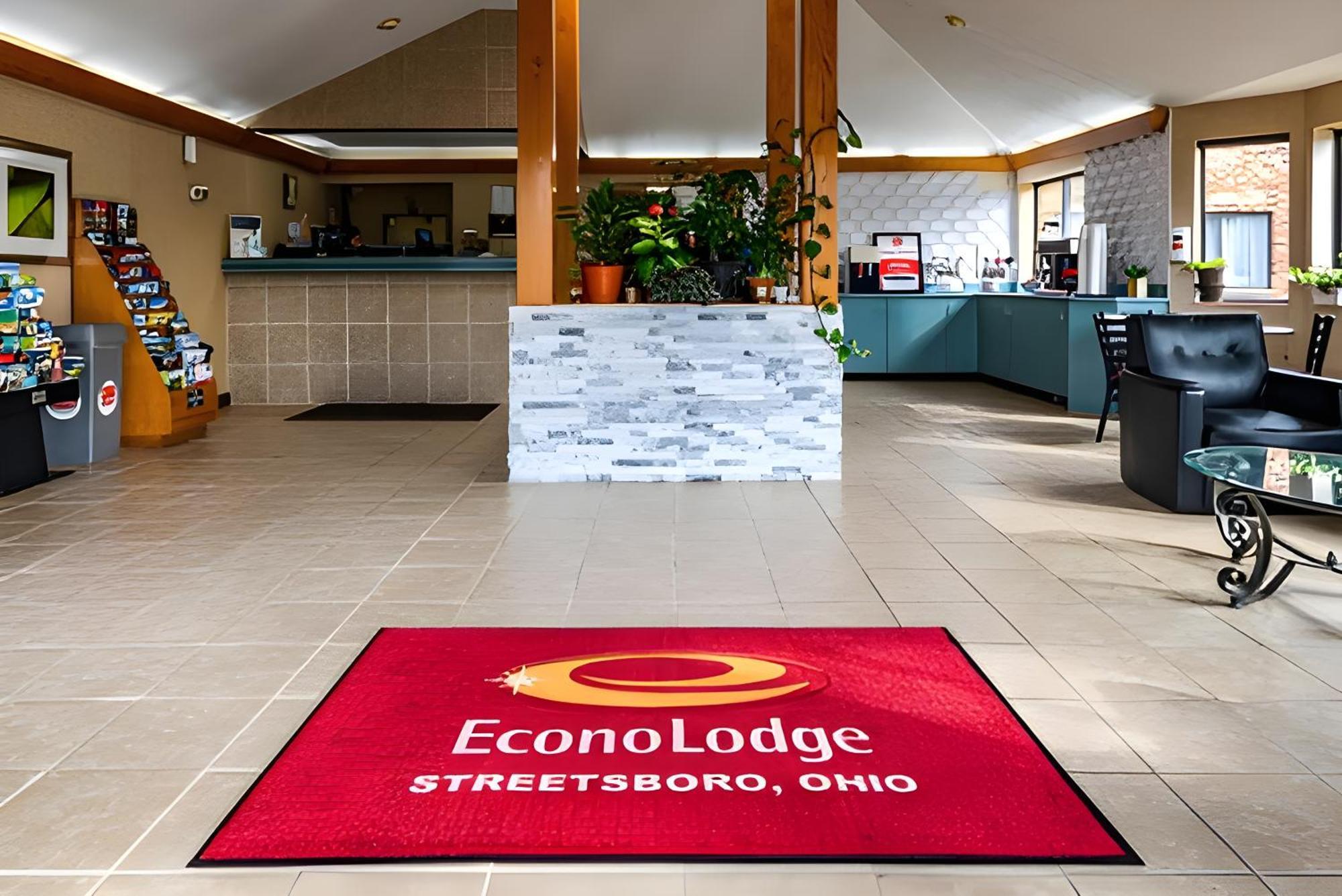 Econo Lodge Cleveland Southeast - Kent Streetsboro Exterior foto